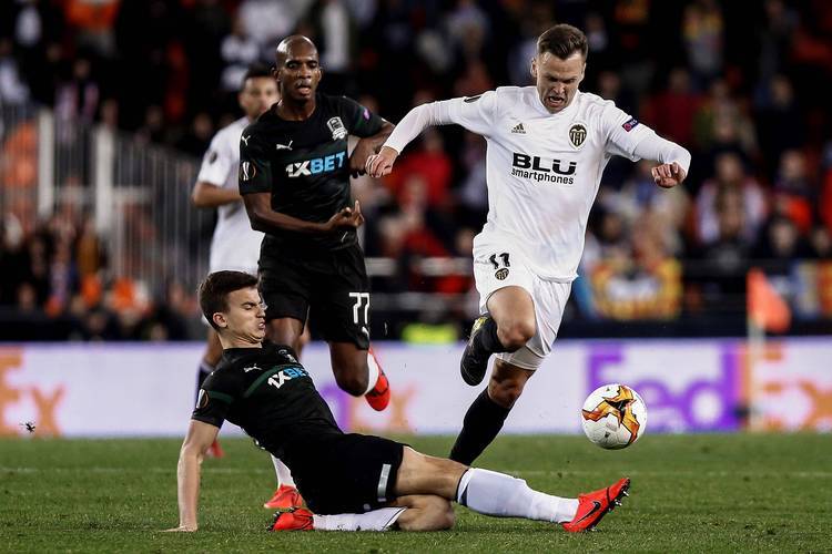 球速官网app下载包含赛地聚焦——意甲今晨热度飙升，阿贾克斯单刀错失，引发热议，临场指挥获称赞的词条