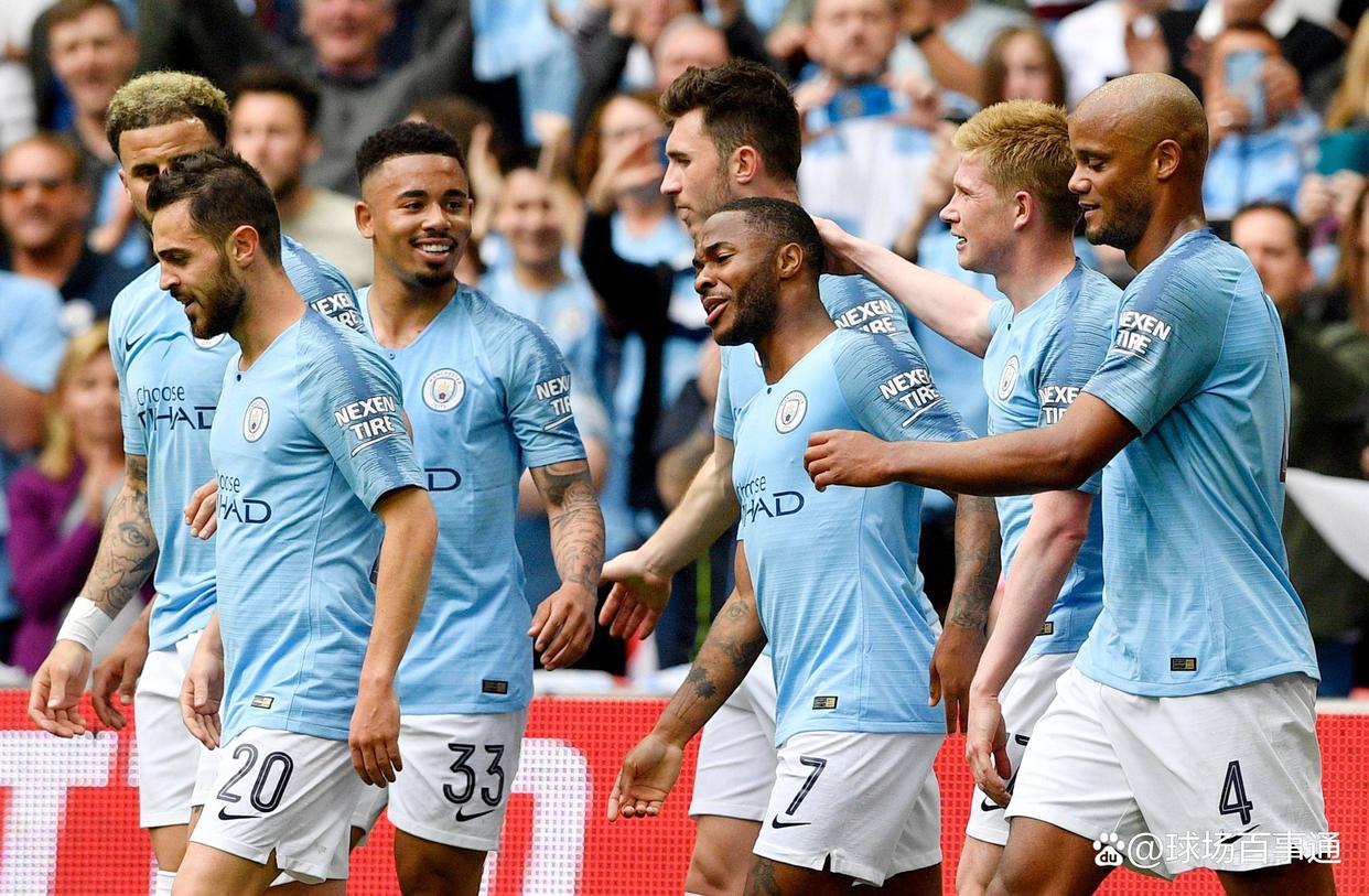 皇家社会发布备战花絮；集结日单刀错失；欧联任务艰巨；年轻球员得到机会的简单介绍